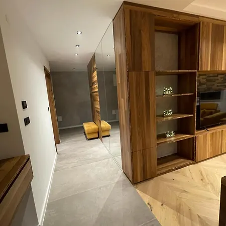 Hotel apartamentowy Poljice Lux *